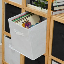 DuneDesign Set 4 Scatole Portaoggetti Box Pieghevole 33x38x33cm Cestino Contenitore Cesta Con Maniglie In Tessuto Bianco 11 DuneDesign Set 4 Scatole Portaoggetti Box Pieghevole 33x38x33cm Cestino Contenitore Cesta Con Maniglie In Tessuto Bianco -Armonia Decor 12737438 5