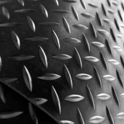 Zerbino Gomma Tappeto Isolante Antiurto Antiscivolo Copri Pavimento Varie Misure Nero Lamiera Gomma - 120x20 Cm -Armonia Decor 36418589 3