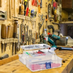 Relaxdays Scatola Trasparente Plastica, 9 Scomparti Per Oggetti Piccoli, Maniglia Per Trasporto, Chiusura A Scatto, HBT 14x33x19 Cm, Rosa 11 Relaxdays Scatola Trasparente Plastica, 9 Scomparti Per Oggetti Piccoli, Maniglia Per Trasporto, Chiusura A Scatto, HBT 14x33x19 Cm, Rosa -Armonia Decor 51971816 5