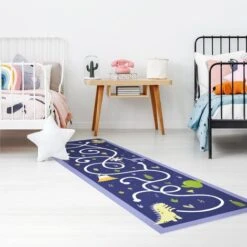 Tappeti In Vinile - Tappetino Educativo Dinosauri - Mamma Dinosauro In Cerca Del Suo Piccolo - Pannello Dimensione HxL: 90cm X 30cm 8 Tappeti In Vinile - Tappetino Educativo Dinosauri - Mamma Dinosauro In Cerca Del Suo Piccolo - Pannello Dimensione HxL: 90cm X 30cm -Armonia Decor 52609817 2