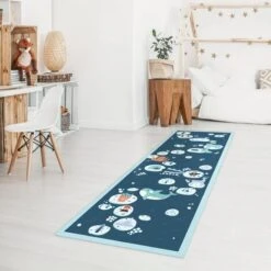 Tappeti In Vinile - Tappetino Educativo Antartico - Orso Polare Rudi Vuole Dei Pesci - Pannello Dimensione HxL: 90cm X 30cm -Armonia Decor 52609827 3