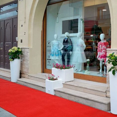 Passatoia Tappeto Antiscivolo Moquette Corsia Entrata Ingresso Negozio Rosso - 100x50 Cm 4 Passatoia Tappeto Antiscivolo Moquette Corsia Entrata Ingresso Negozio Rosso - 100x50 Cm - immagine 3