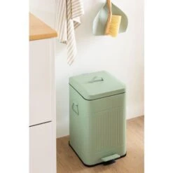 SKLUM Pattumiera A Pedale Algaida Verde Menta 8 SKLUM Pattumiera A Pedale Algaida Verde Menta -Armonia Decor 76211415 2