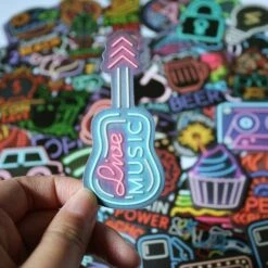 Adesivi Per Skateboard Confezione Di Adesivi [50 Pezzi] Decalcomanie Per Graffiti Vinili Per Laptop, Bambini, Auto, Moto, Bici, Skateboard, Adesivi Per Bagagli Bomba S -Armonia Decor 82753083 4