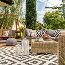 Rebecca Mobili Set 2 Lanterne Bianche Portacandele Grandi In Metallo PVC Per Casa Esterno -Armonia Decor 86537501 3