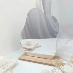 Tavolo Da Trucco Specchio Da Trucco Decorativo In Acrilico Senza Cornice Specchio Da Trucco A Forma Irregolare Con Base In Legno Per Camera Da Letto, Soggiorno E Arredamento Della Stanza Di Spazi Mini -Armonia Decor 97073227 3